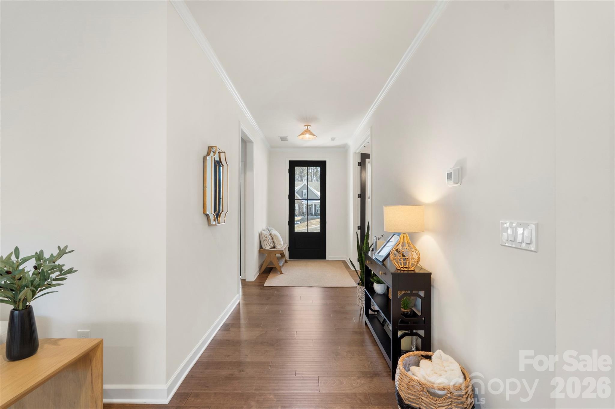 2568 Crosshaven Court NW