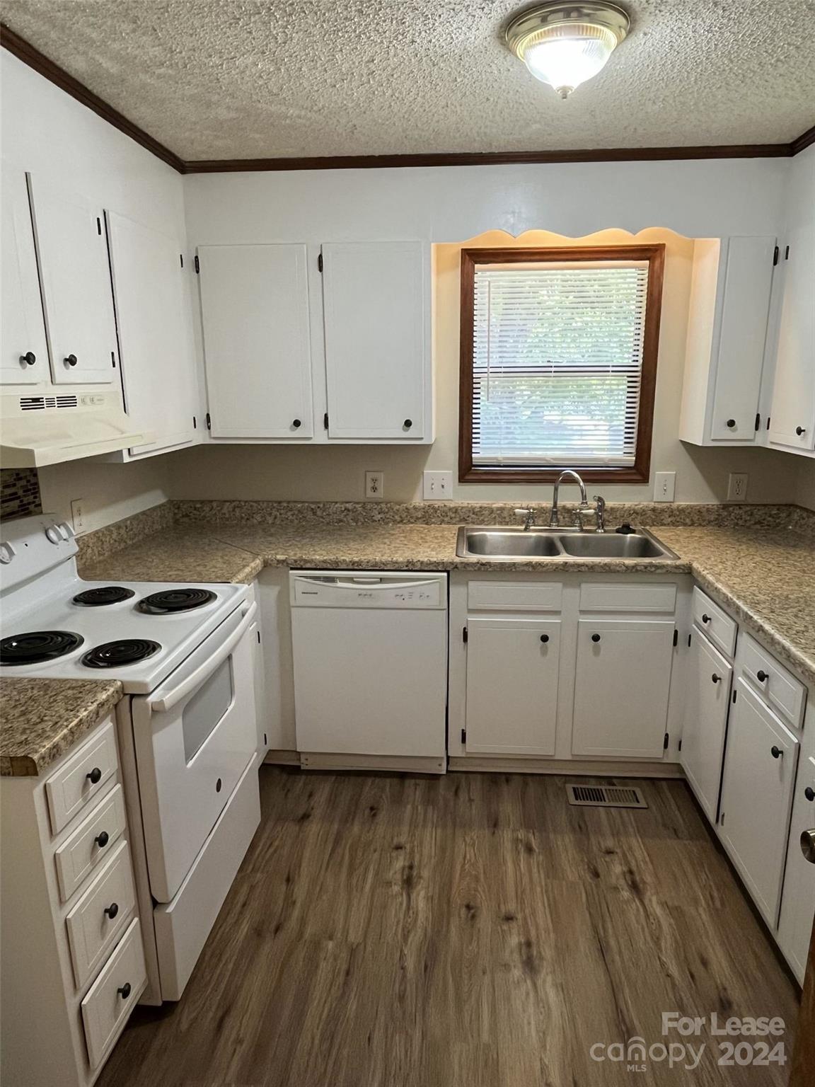 Idlewild South - Residential Lease