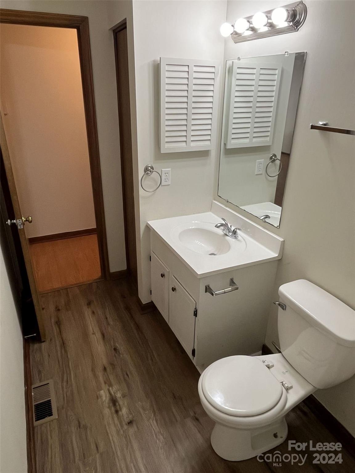 Idlewild South - Residential Lease