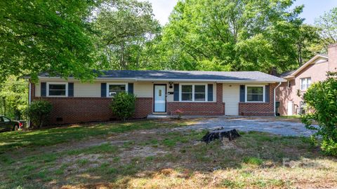 634 7th Avenue Place SE Hickory NC 28602