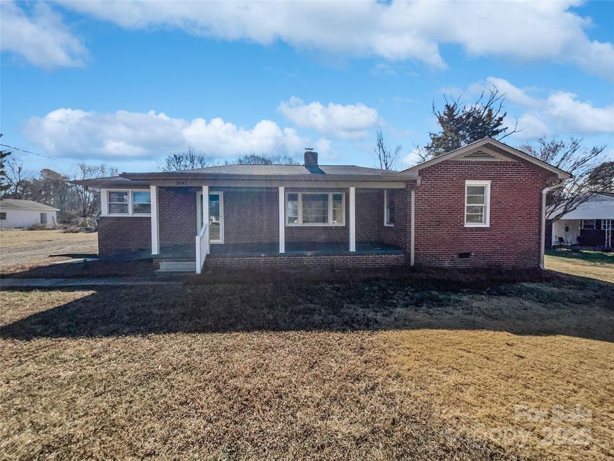 100-Day Home Warranty coverage available at closing Seller may consider buyer concessions if made in an offer. Welcome to this charming property that boasts a neutral color paint scheme, giving it a fresh and modern look. The living area features a cozy fireplace, perfect for those chilly evenings. The kitchen is a chef's dream with a stylish accent backsplash and all stainless steel appliances. The home has been recently updated with fresh interior paint and partial flooring replacement, enhancing its appeal. The fenced-in backyard offers privacy and space for outdoor activities. This property is ready for you to make it your own. Don't miss out on this gem!