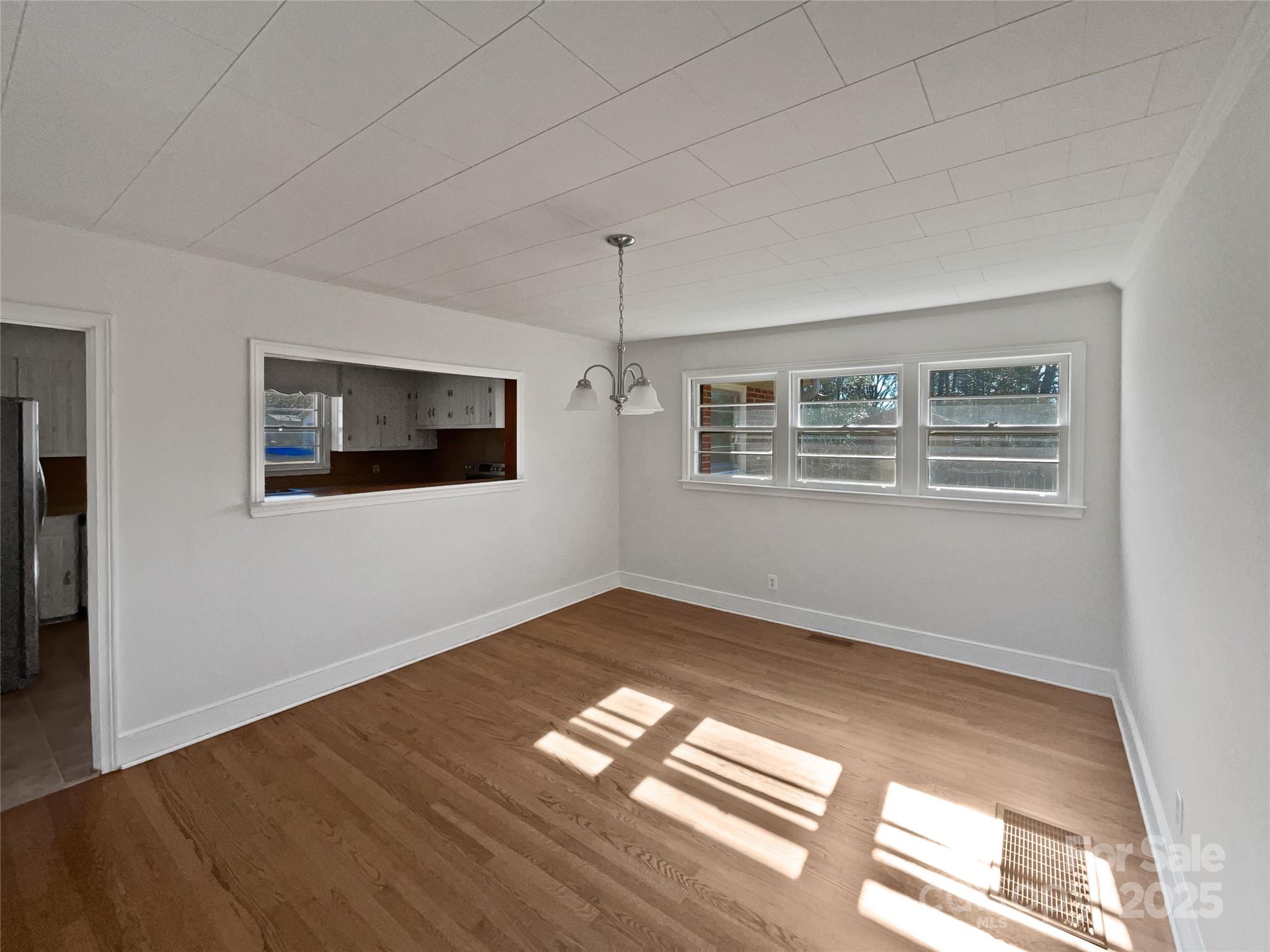 Dutchman Heights - Residential