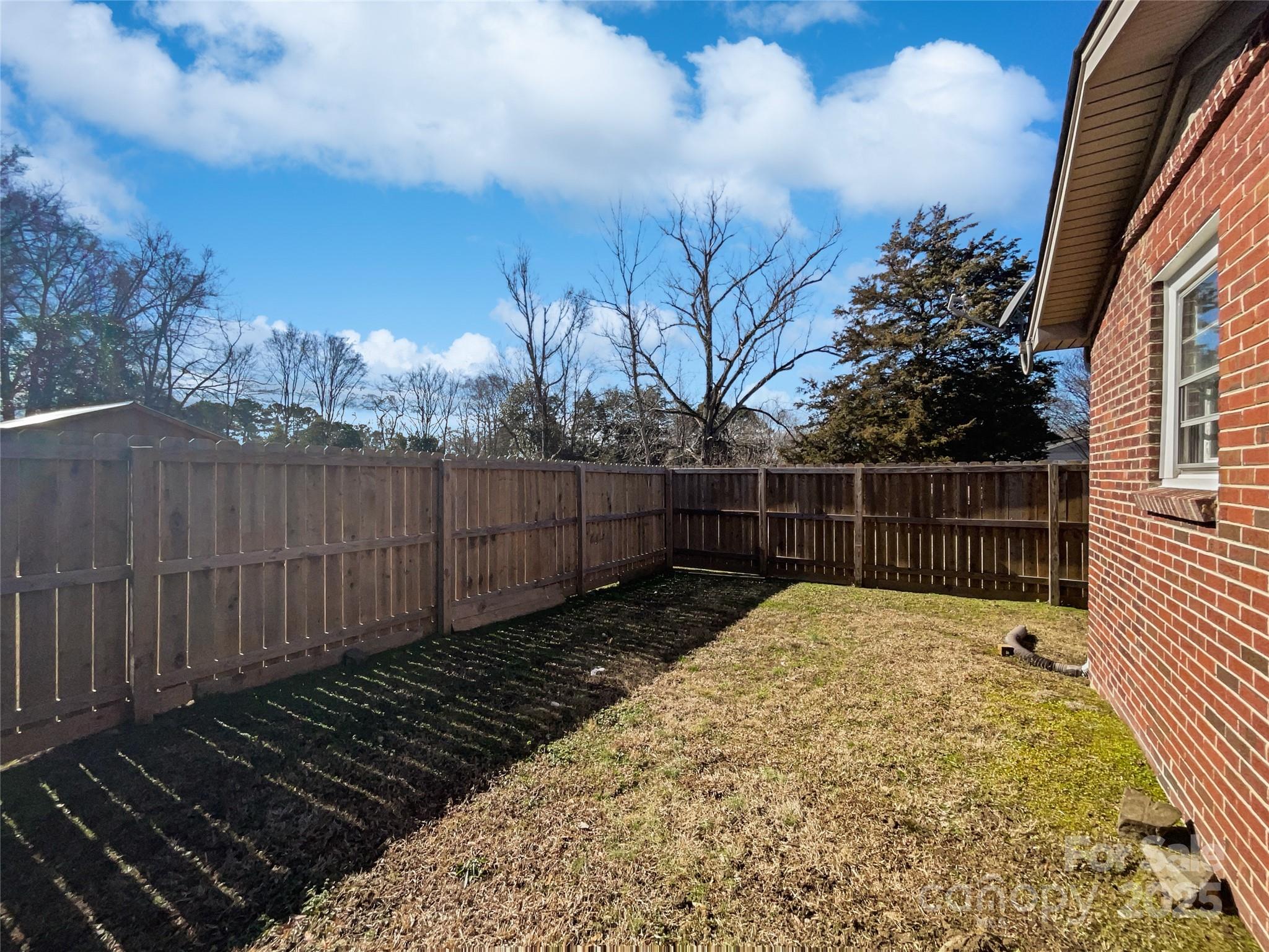 Dutchman Heights - Residential