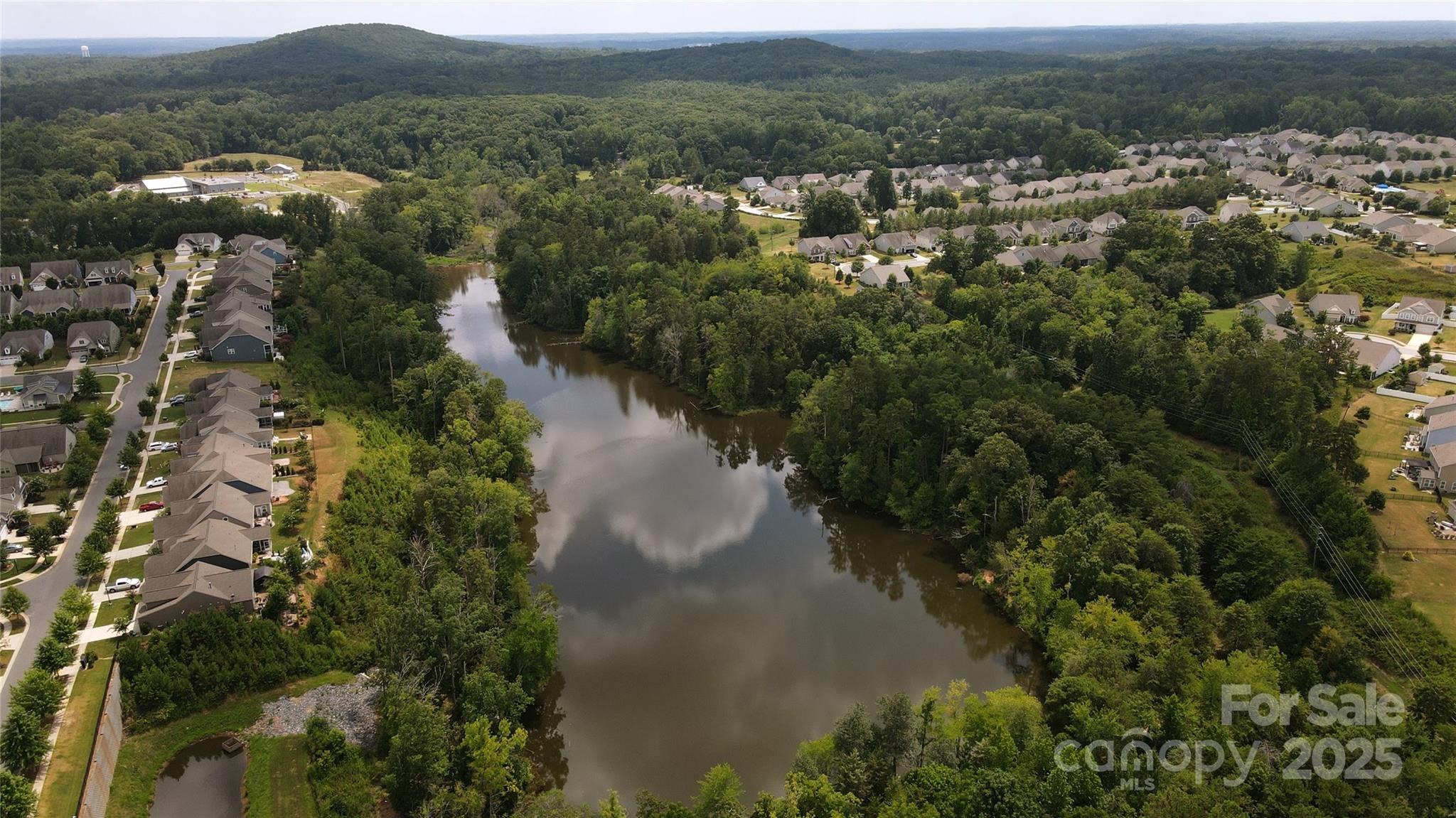 Summerhouse at Paddlers Cove - Residential