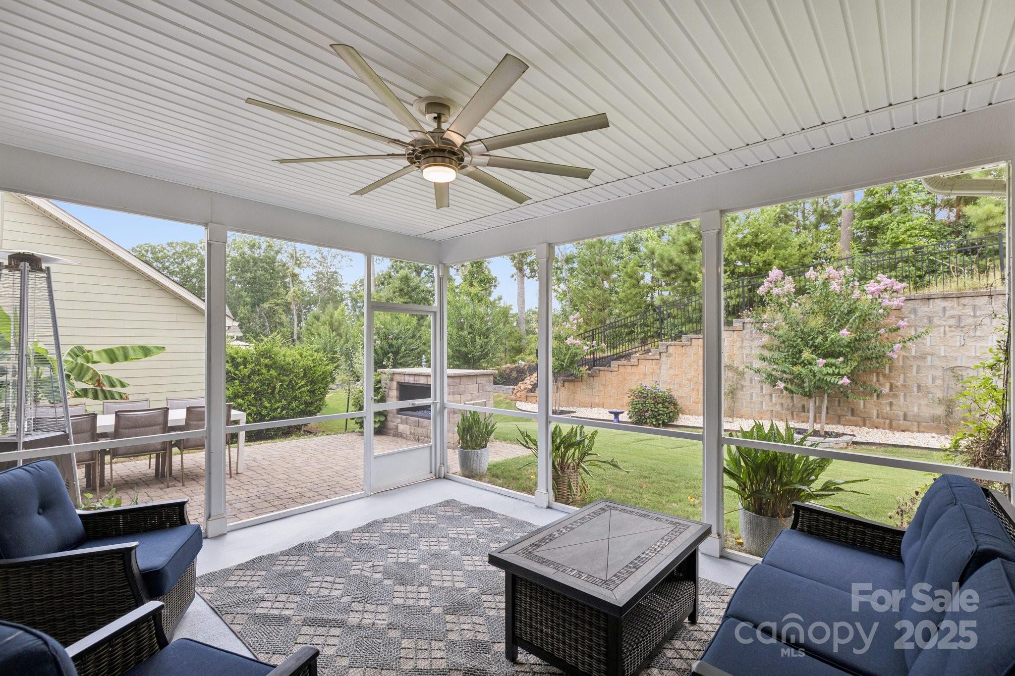 Summerhouse at Paddlers Cove - Residential