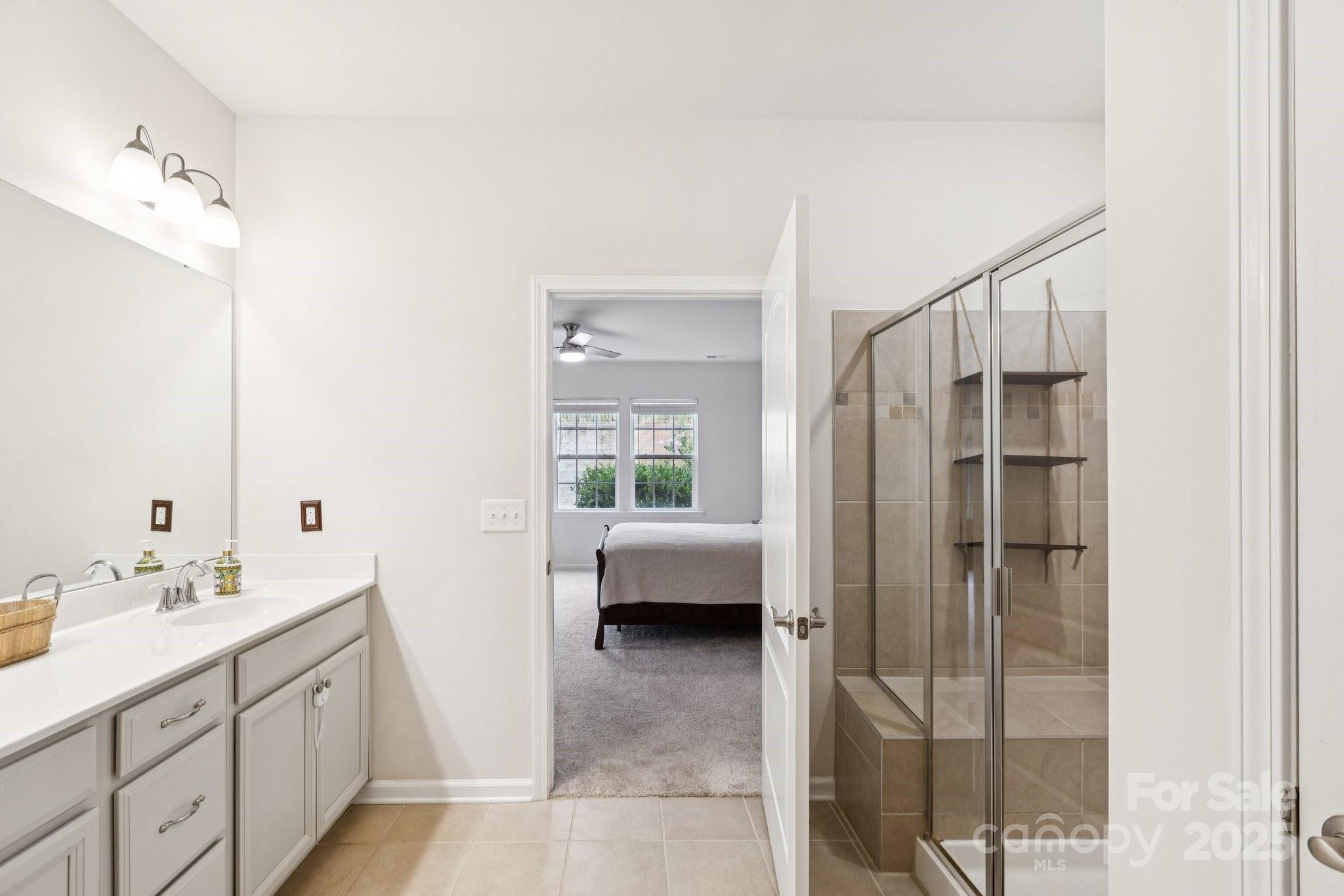 Summerhouse at Paddlers Cove - Residential