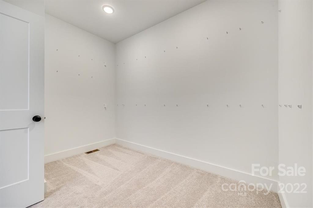 Sanders Landing - Residential