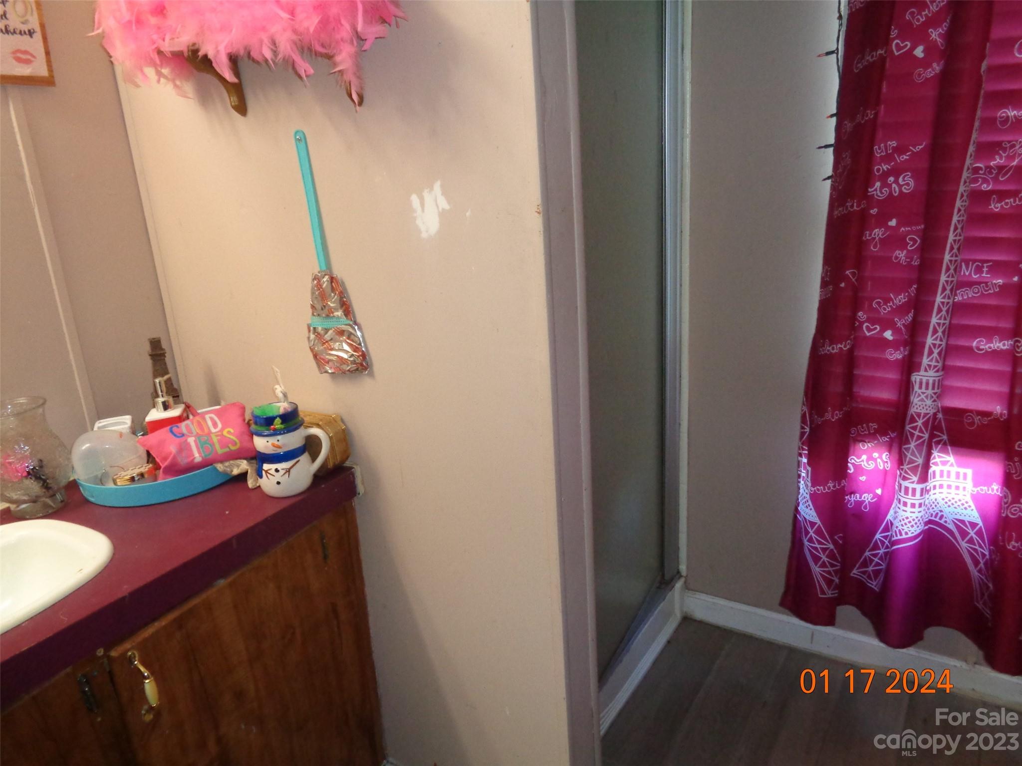 Kaylas Ridge - Residential