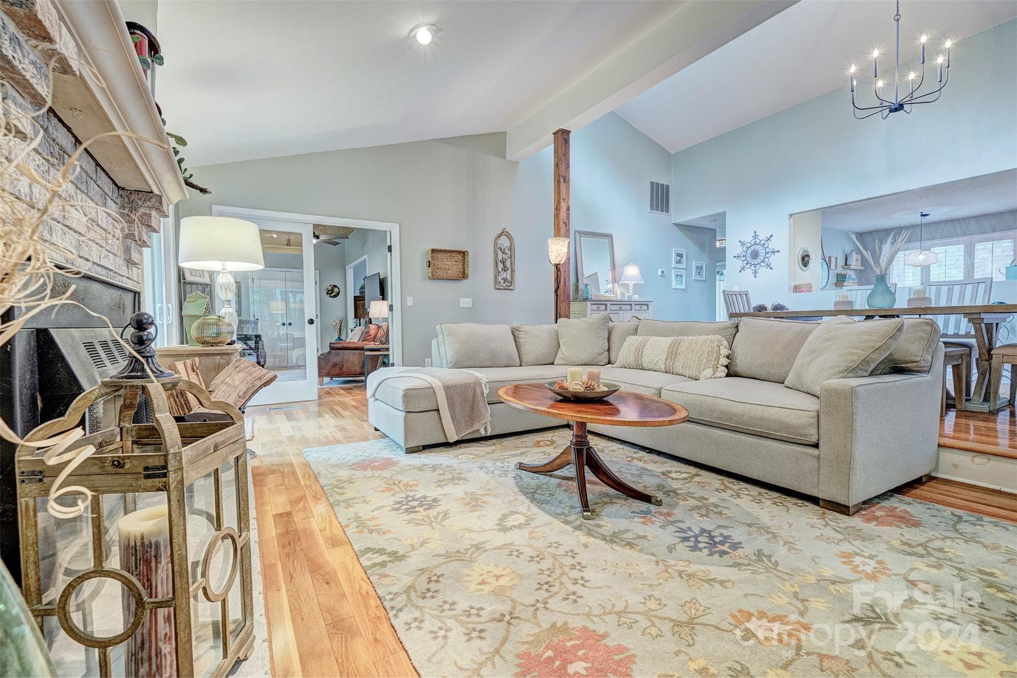 River Hills - Residential