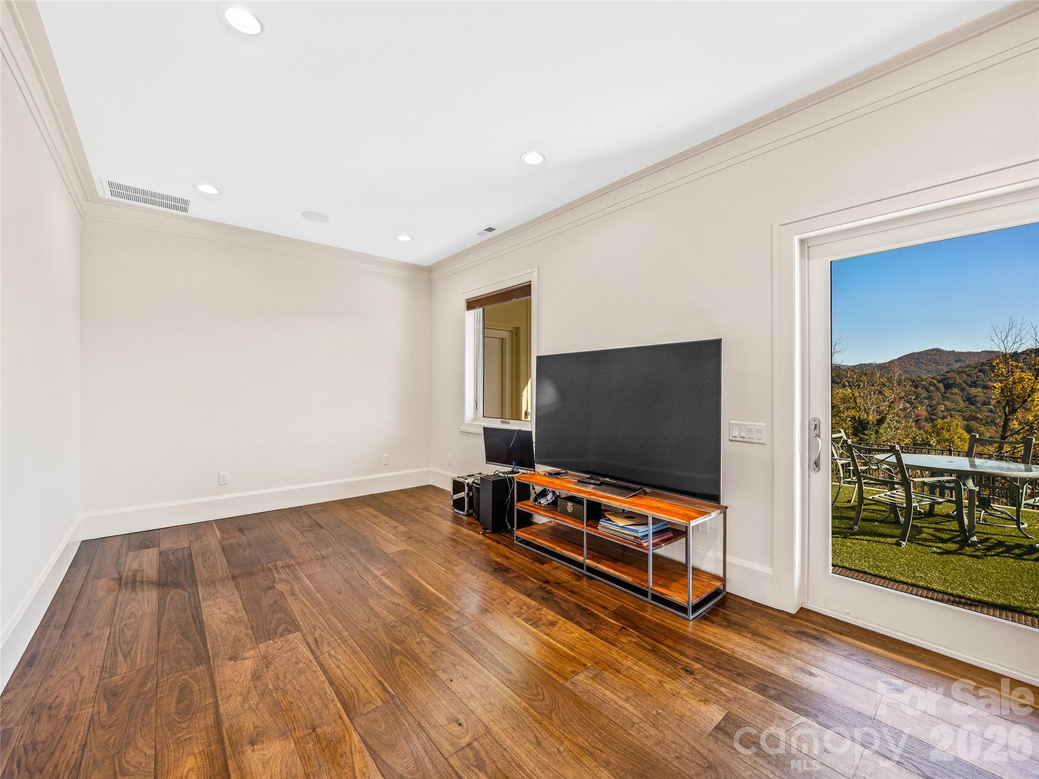 Lookout Mountain - Residential