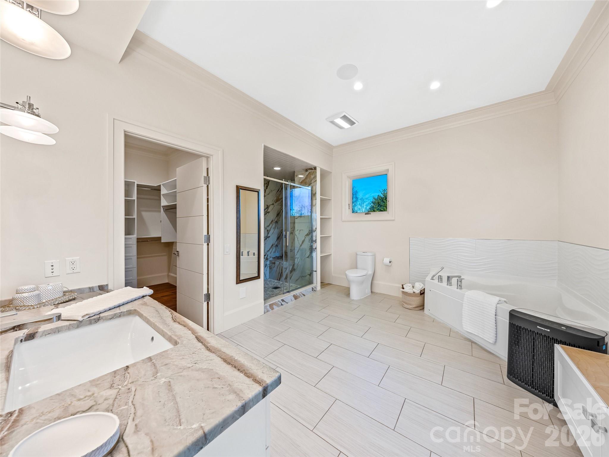 Lookout Mountain - Residential