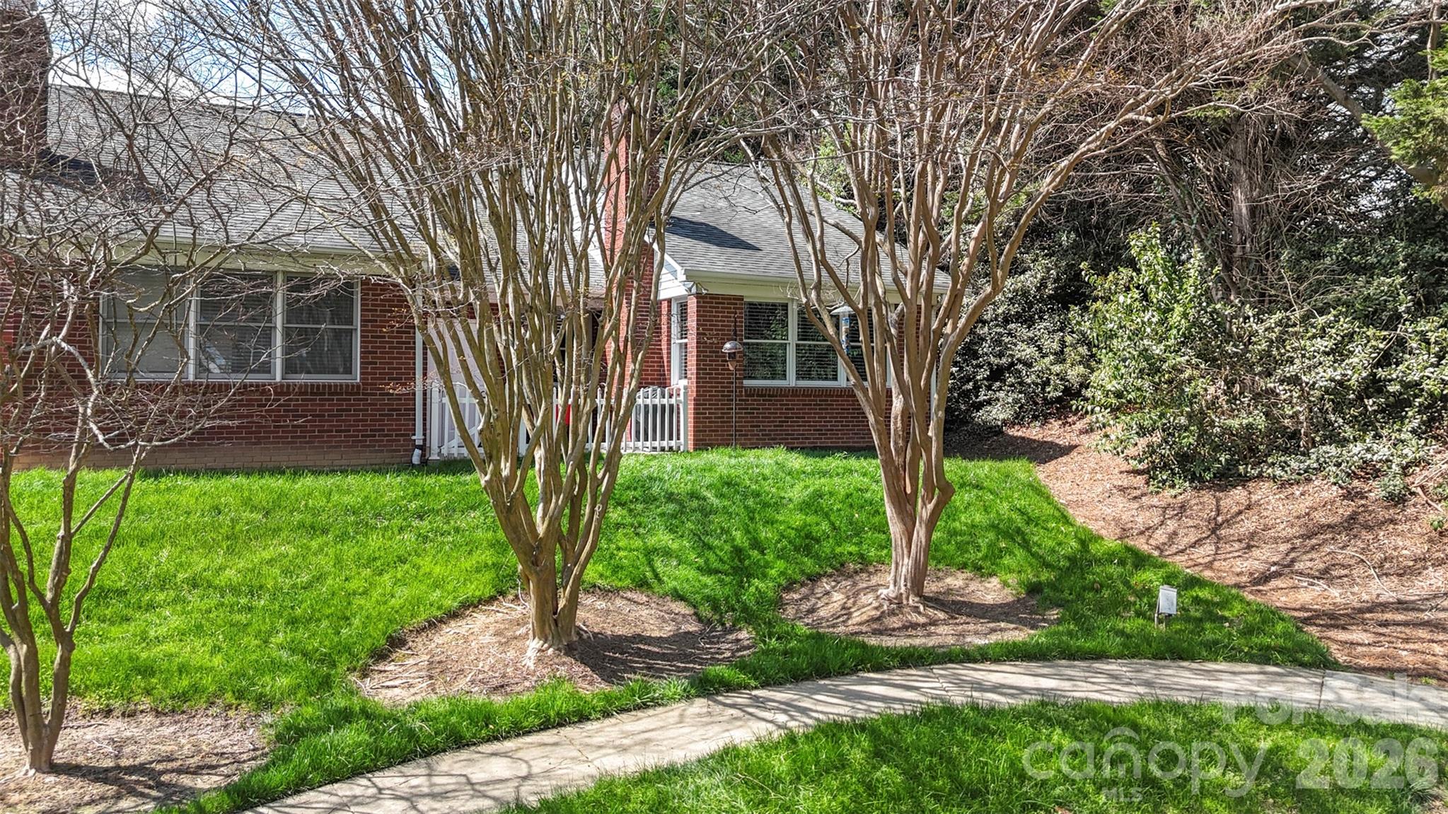 Twin Oaks - Residential