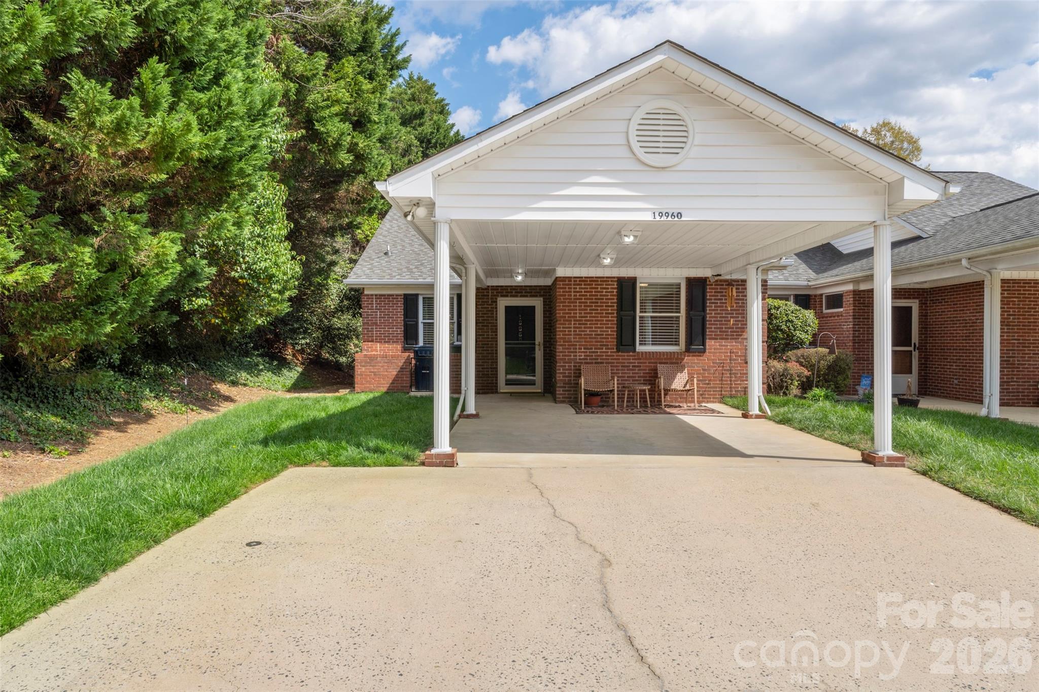 Twin Oaks - Residential