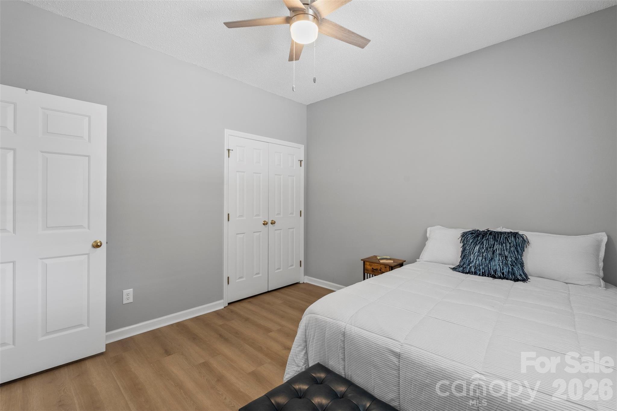 Twin Oaks - Residential