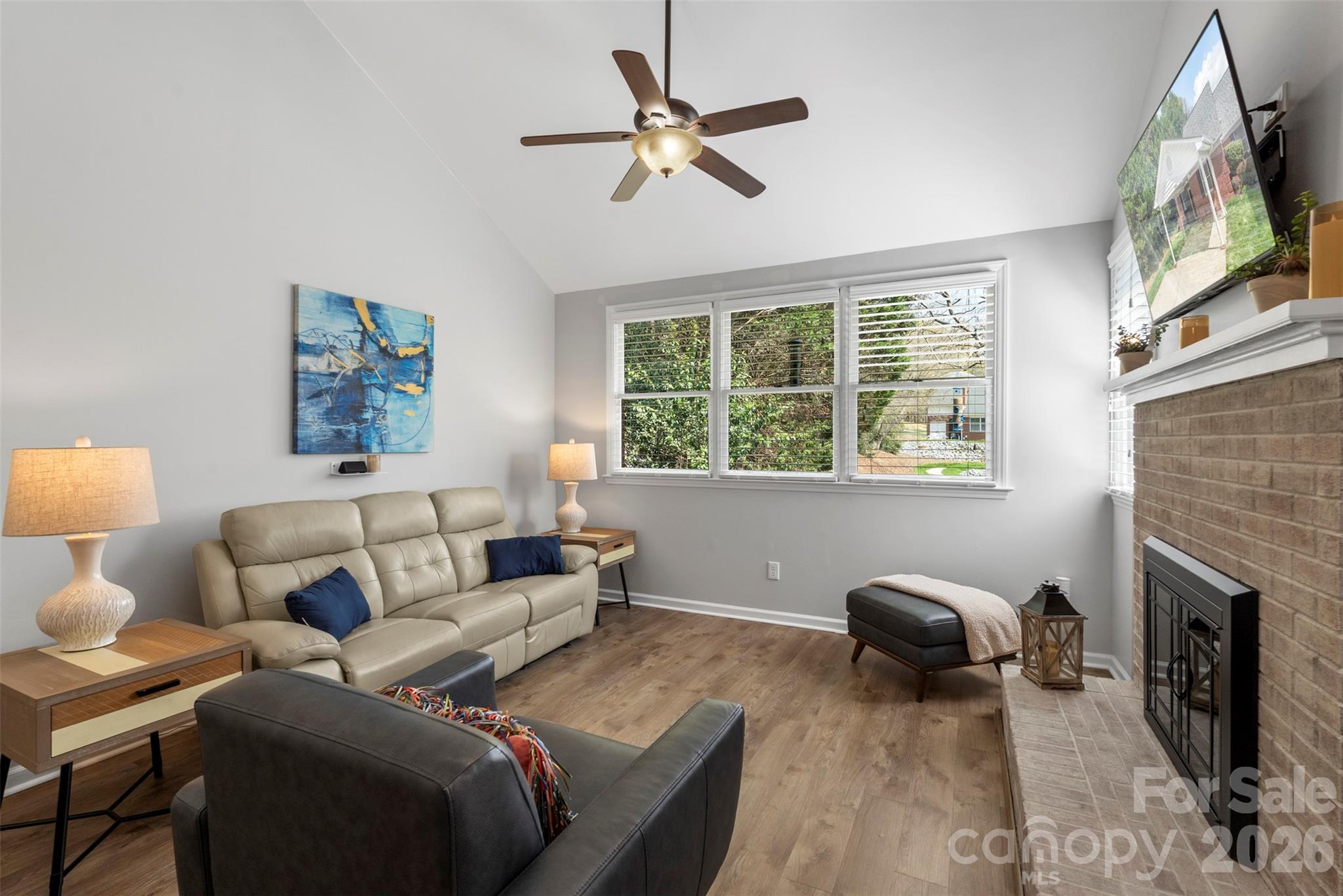 Twin Oaks - Residential