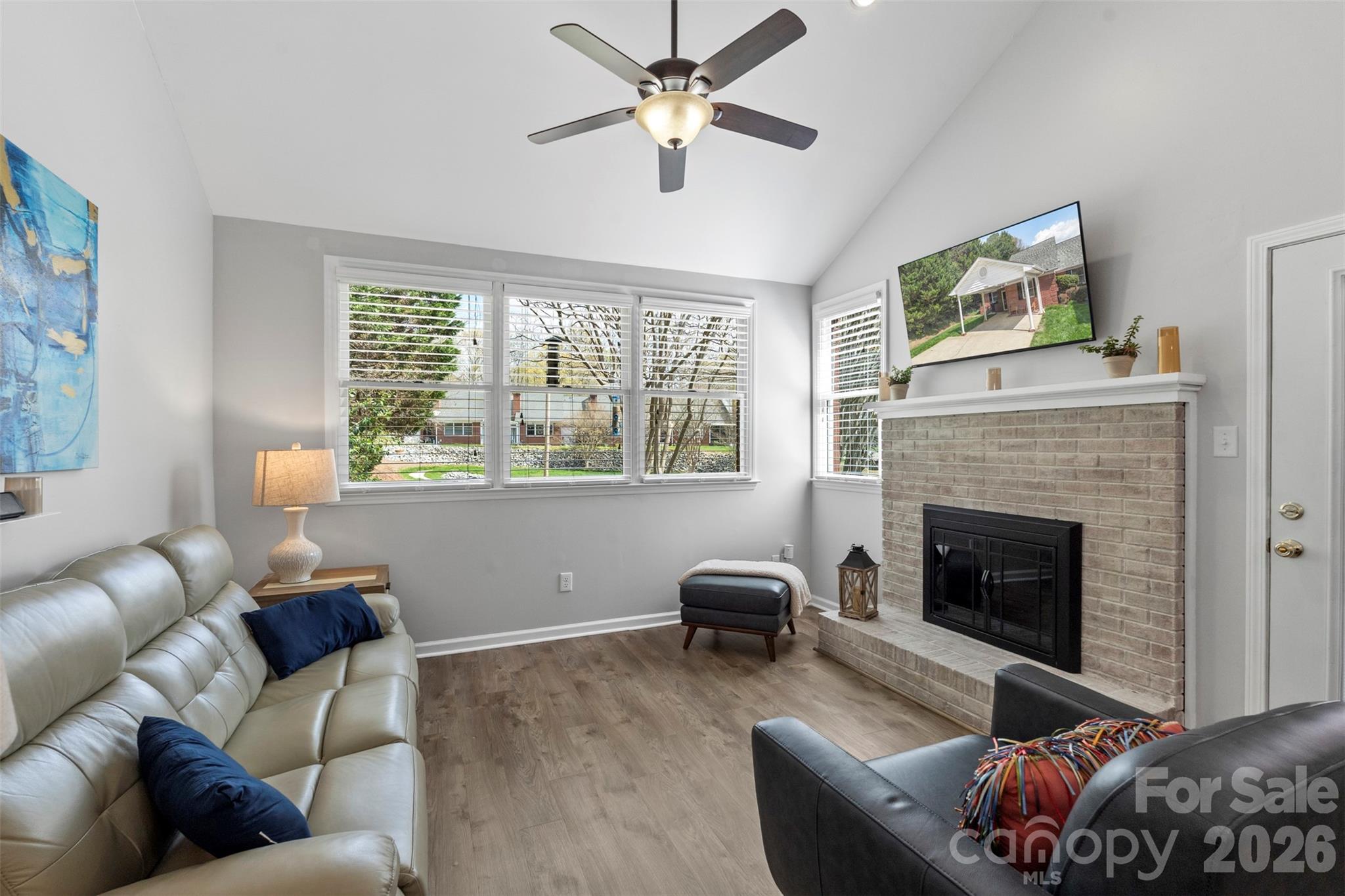 Twin Oaks - Residential