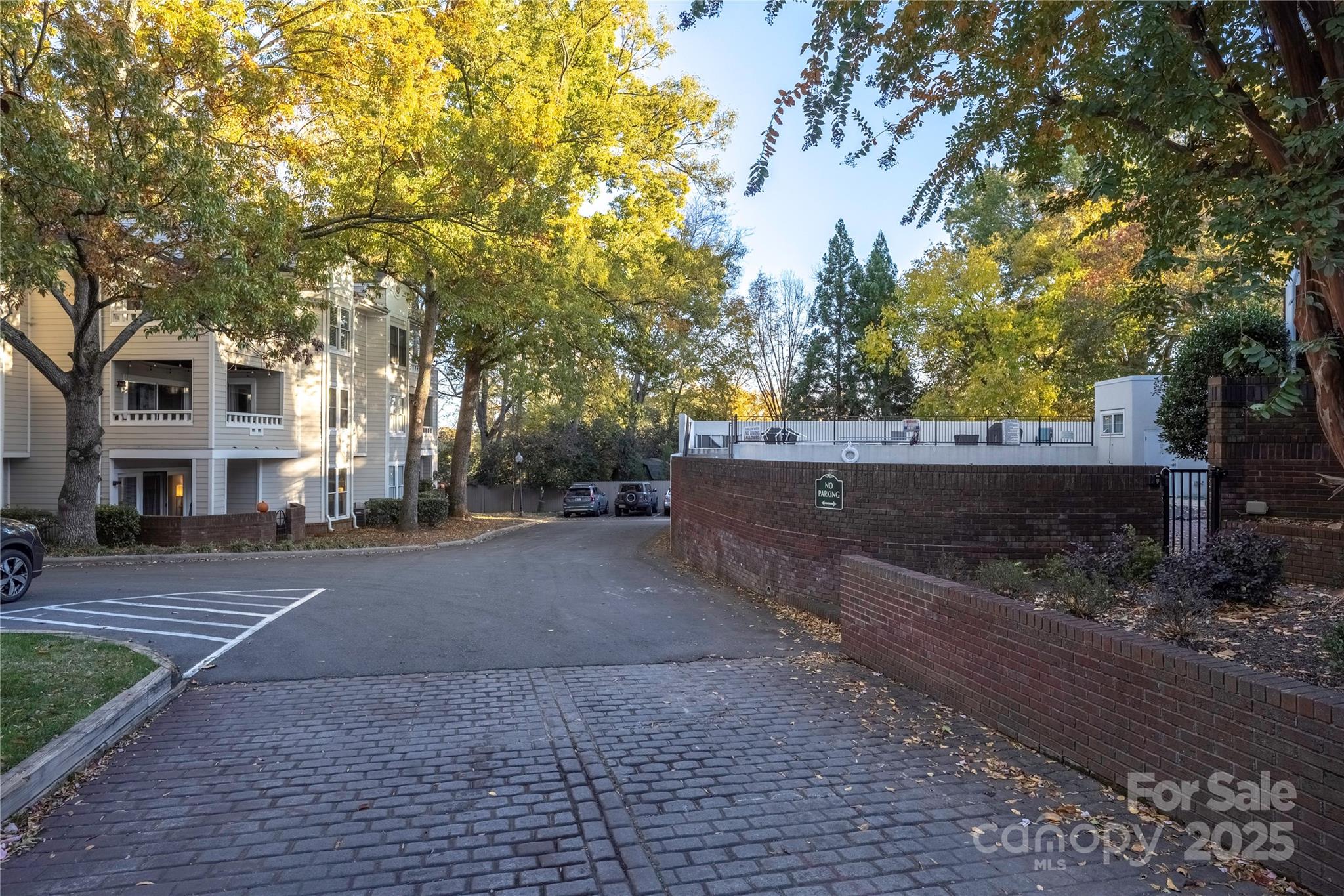 Myers Park - Residential