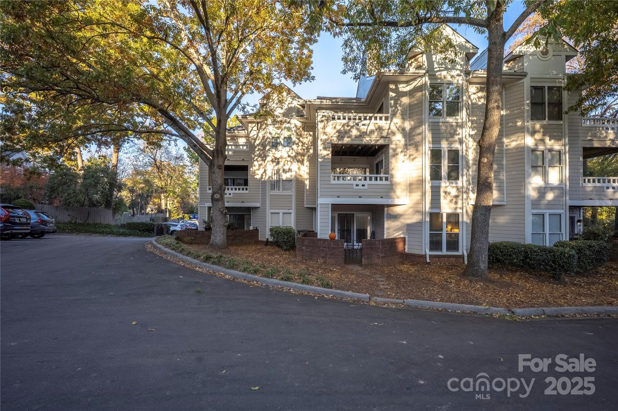 Myers Park - Residential