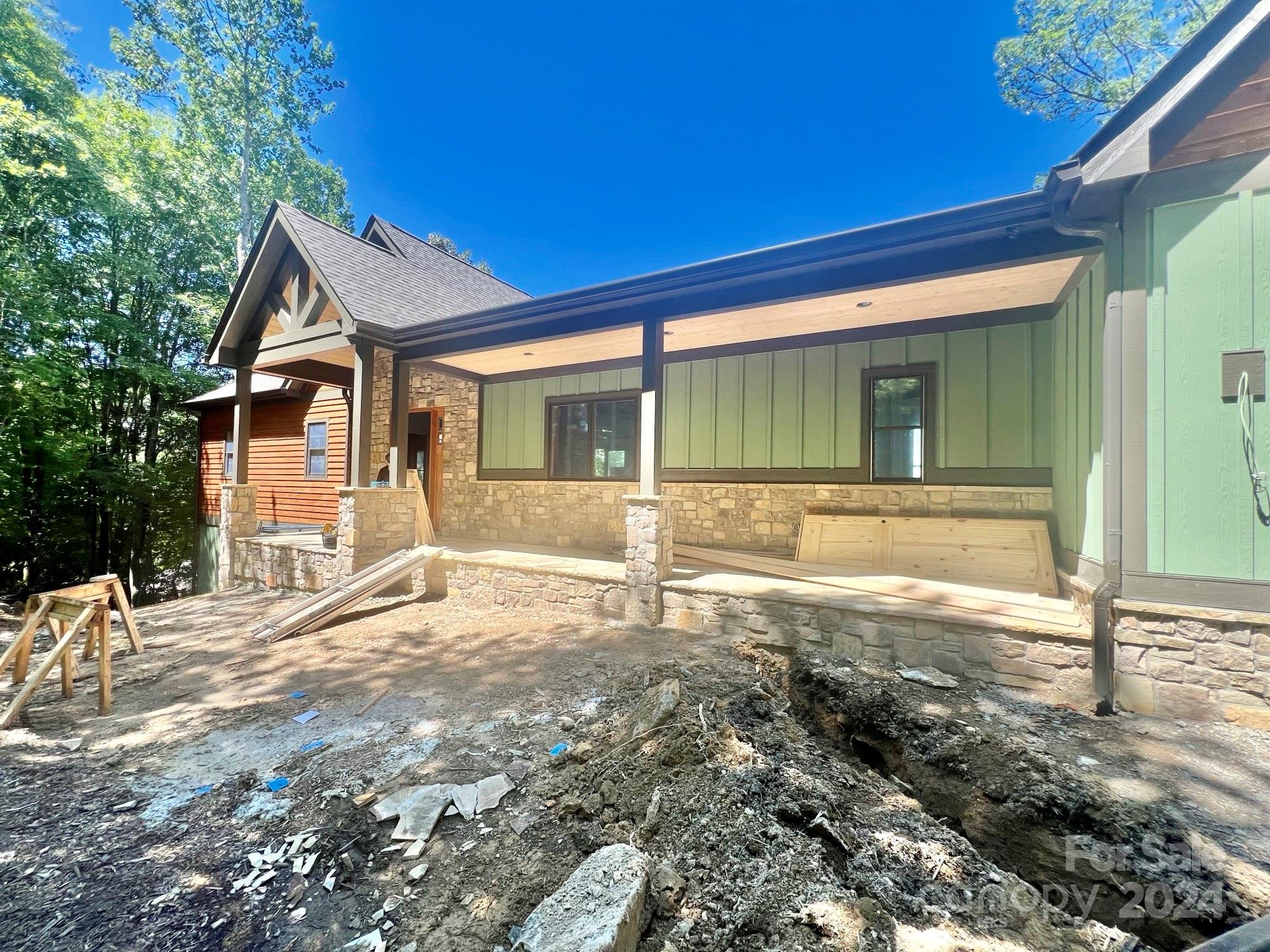 Connestee Falls - Residential