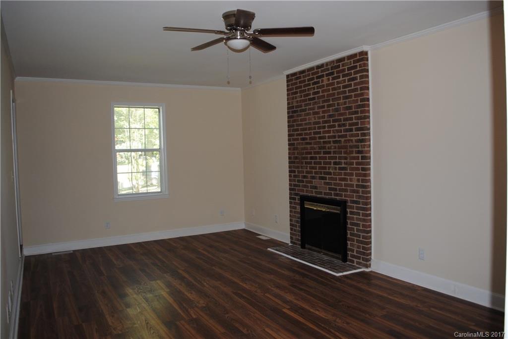 Country Oaks - Residential