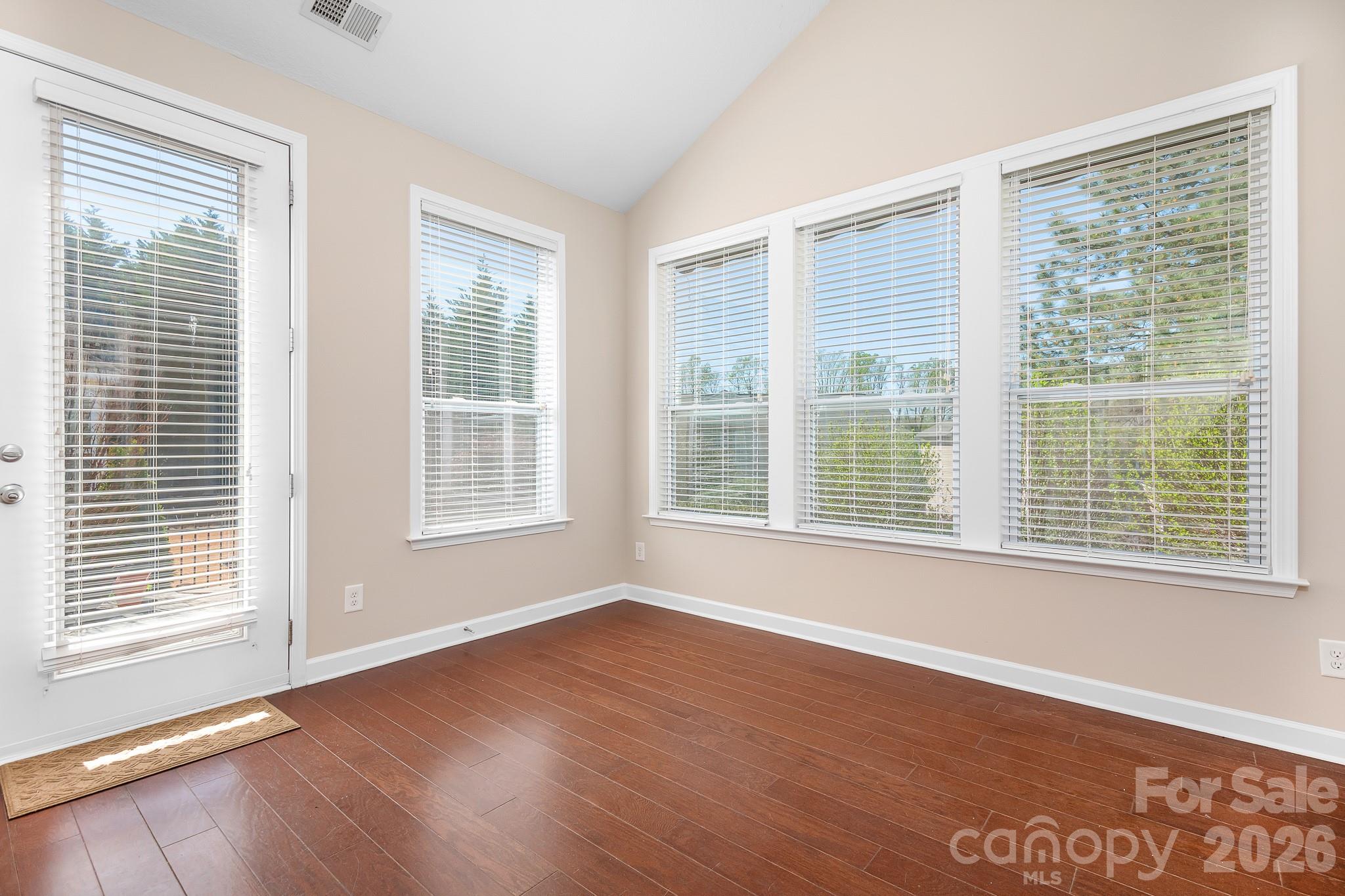 Waterlynn - Residential