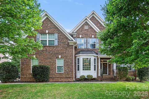 Photo of 1008 Hawker Road, Matthews, NC 28104 (MLS # 4396148)