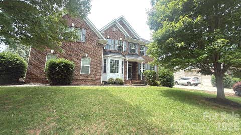 Photo of 1008 Hawker Road, Matthews, NC 28104 (MLS # 4396148)