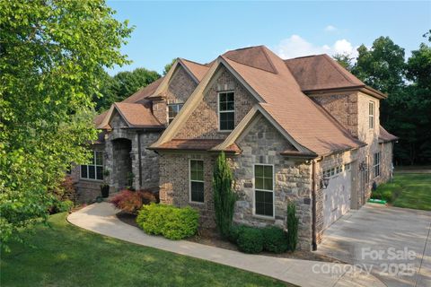6302 Dwayne Starnes Drive Hickory NC 28602