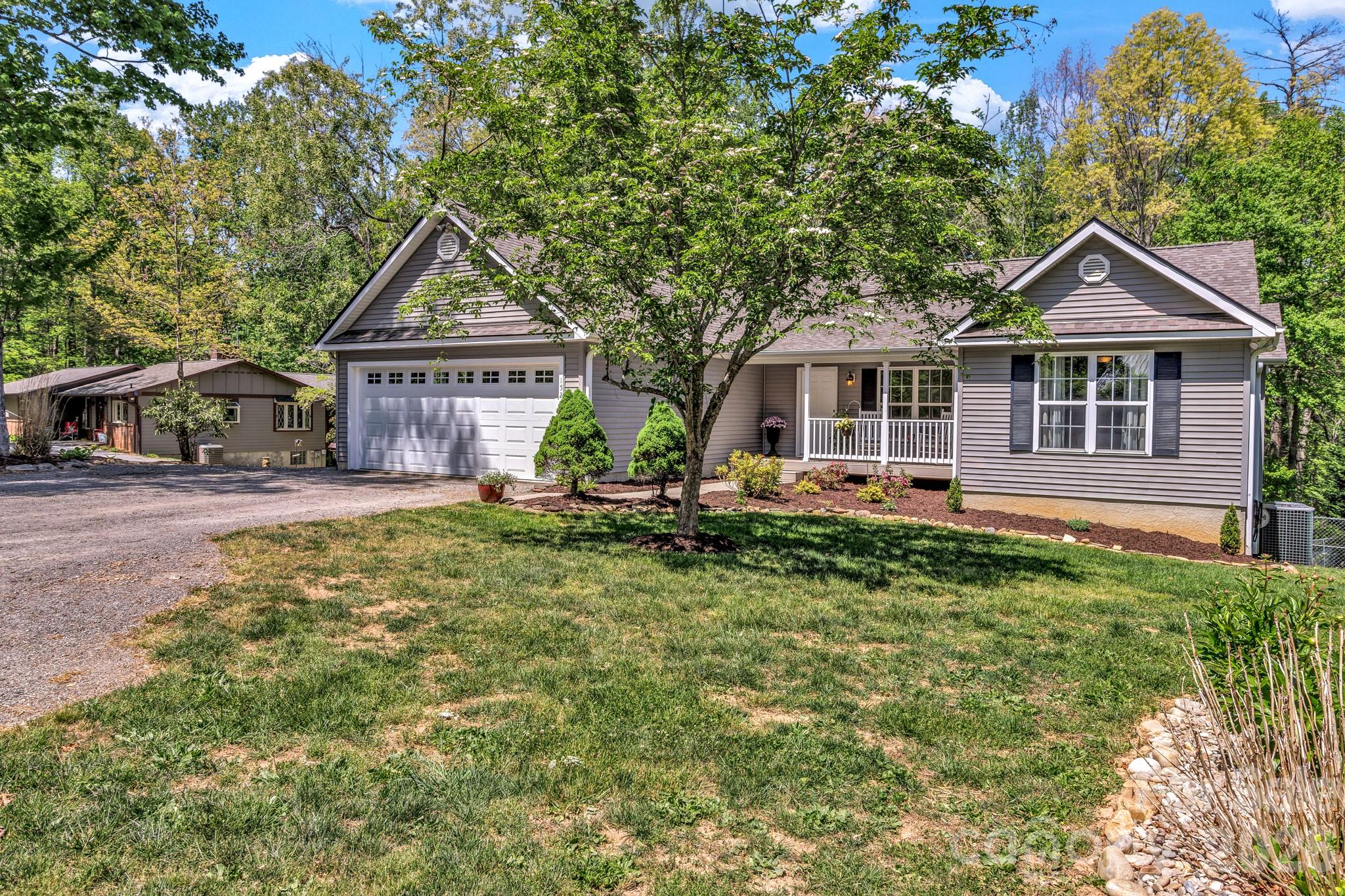 152 Joe Jenkins Road