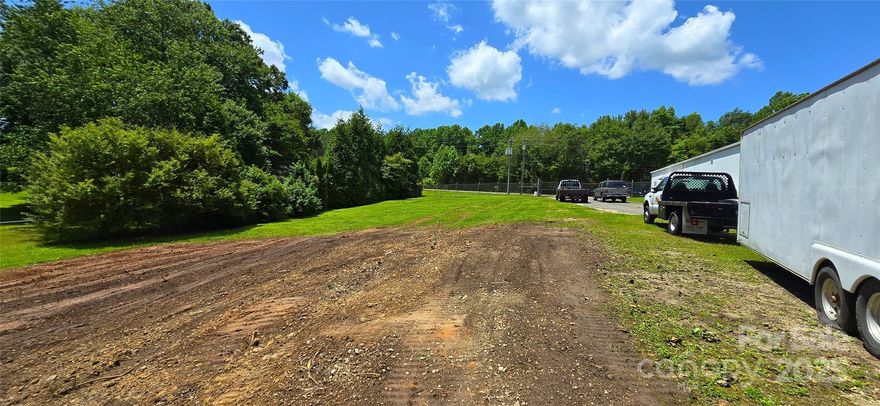 4.3 COMMERCIAL ACRES with Block Building~ Recently Cleared Graded Rear and Side Area for Easy Expansion! Also Main Roads are Being Re-Paved!! Rare Find!! Expansive Commercial Business in Booming Clover Area on 4+ Acres of Land! Endless Possibilities for Expansion ~ 5000 sq ft plus Block Building with Approximately 1000 sq Office ~ 2 Full Bathrooms , Kitchen Area/Breakroom ~ Storage Room ~ 800 AMPs of Power ~ Drive in Bay and Loading Dock ~ Parcel is Partially Fenced as Well! 800 AMP Service Plenty of Power for all Your Needs! Listing Includes 2 Boom Lifts! This is a Great Opportunity in a Fantastic Location with Explosive Growth ~ New Custom Home Communities and Clover Schools Nearby !! Great Potential to Possibly Rent the Shop and Use the Grounds for RV/Boat Storage, with county approval,  for all the New Communities Being Built Nearby! Plenty of Additional Acreage for Expansion ! Call for Your Private Showing Today! CONTACT LISTING AGENT FOR SHOWINGS -- PLEASE DO NOT DISTURB TENANTS ~ APPOINTMENT ONLY-  PLEASE ALSO SEE MLS 4205147