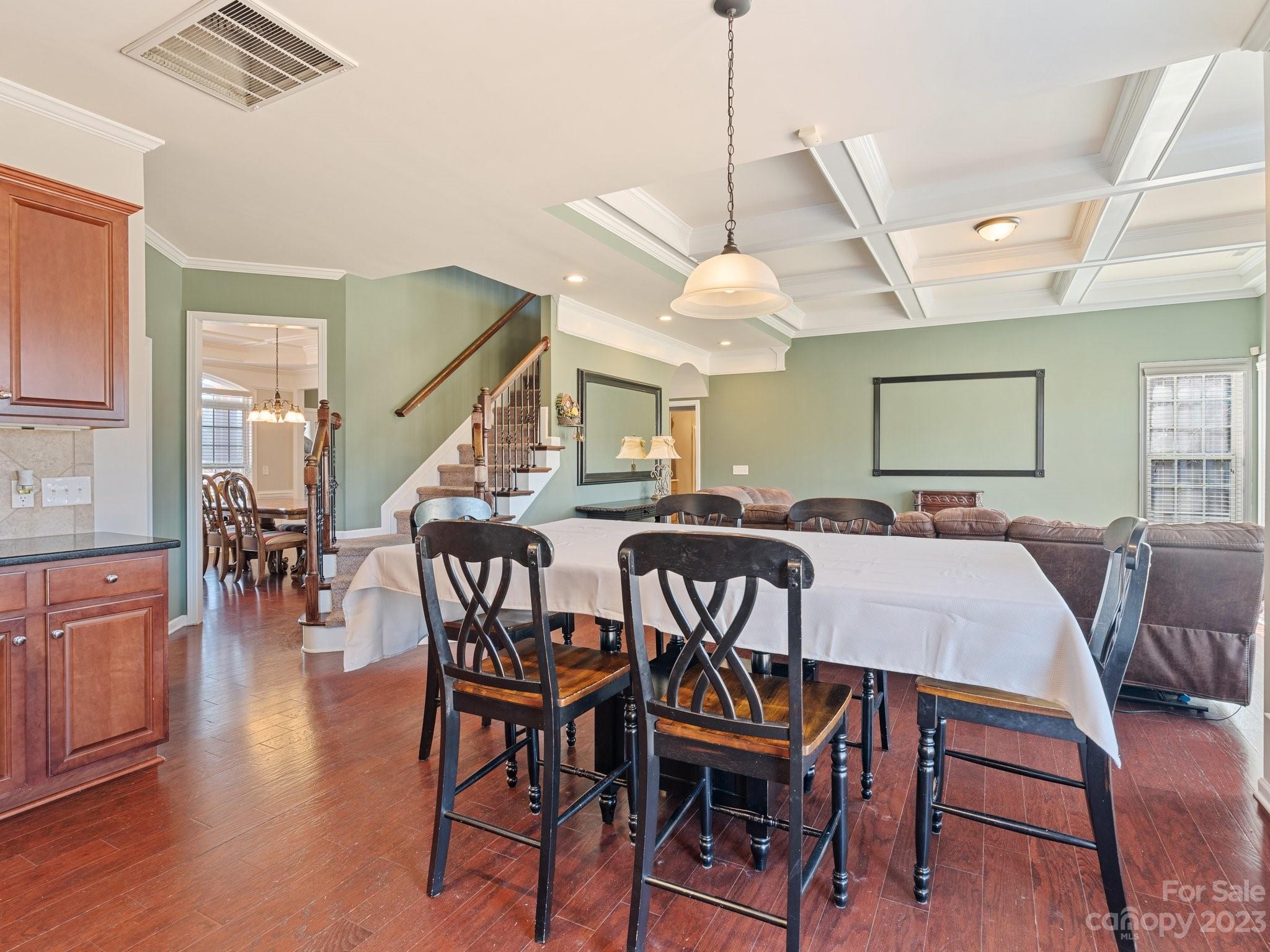 The Chimneys of Marvin - Residential