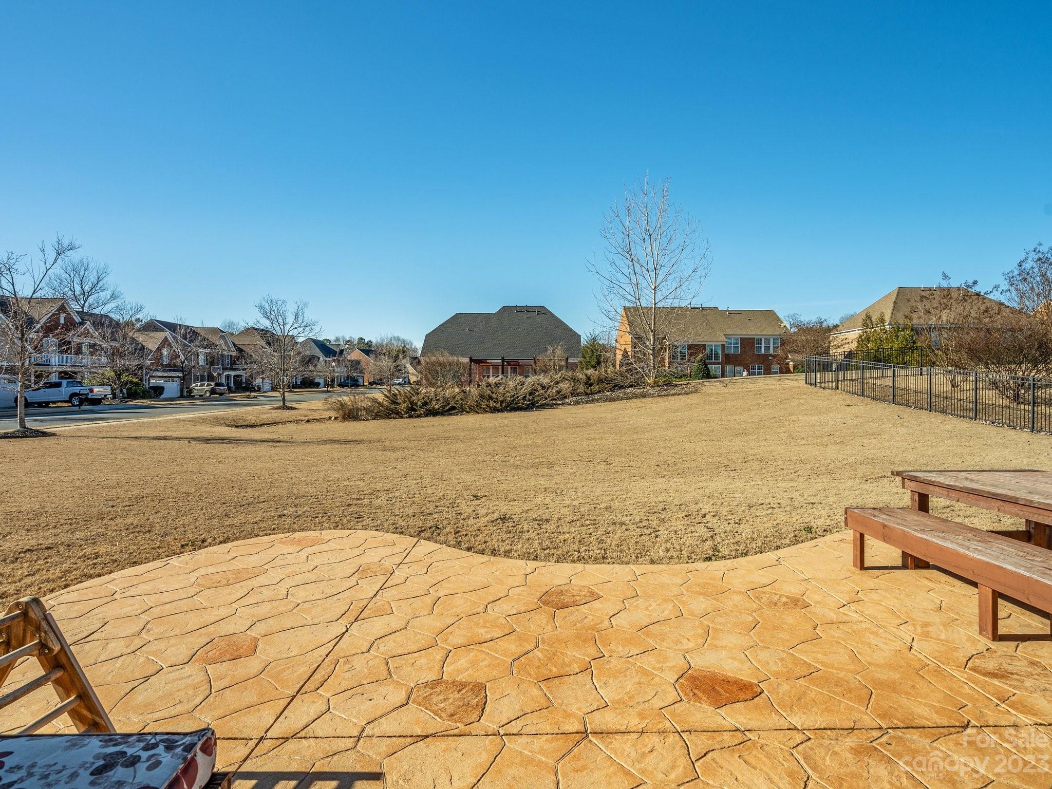 The Chimneys of Marvin - Residential