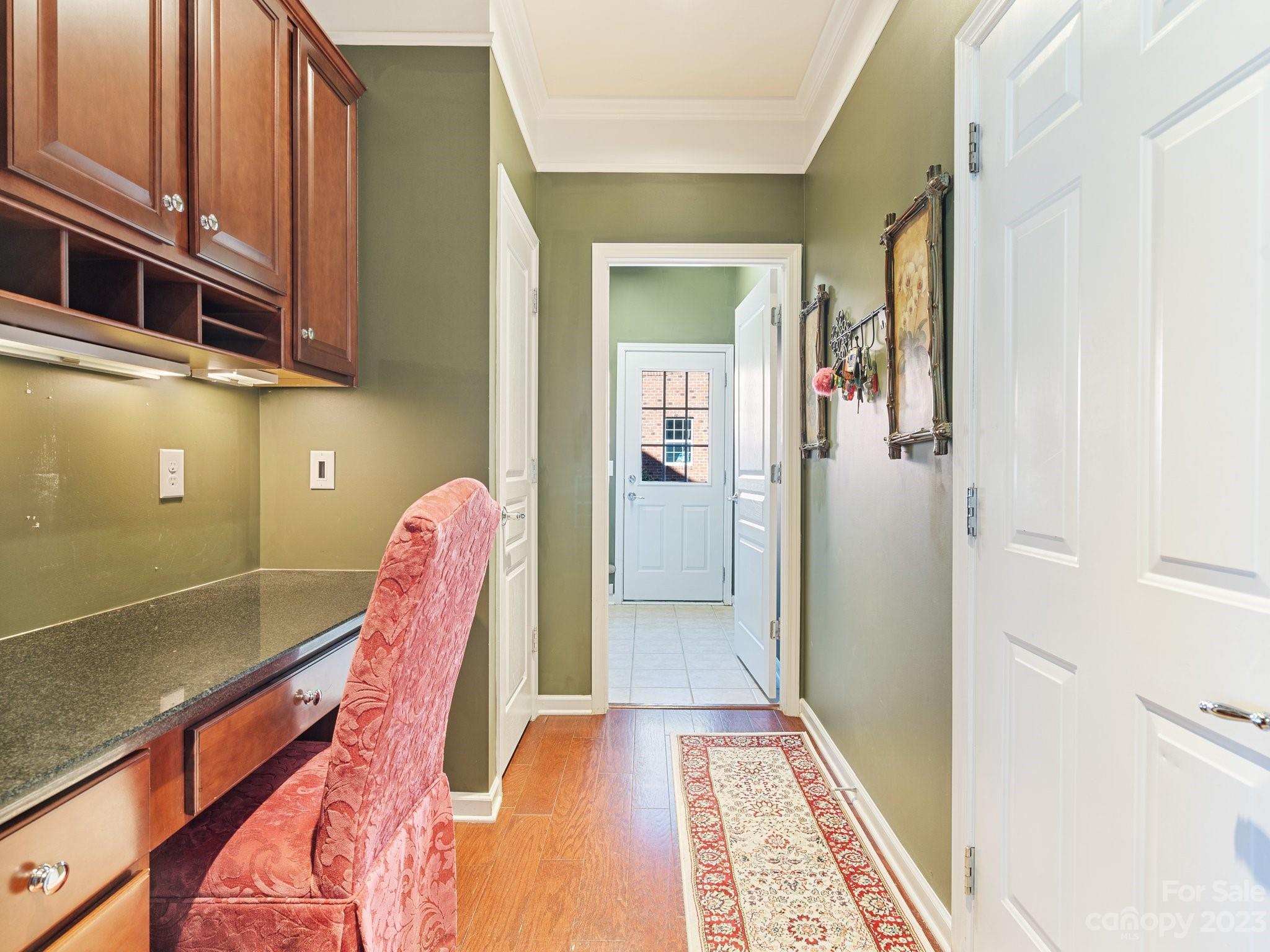 The Chimneys of Marvin - Residential