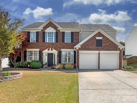 Photo of 2306 Winthorp Ridge Road, Charlotte, NC 28270 (MLS # 4364303)