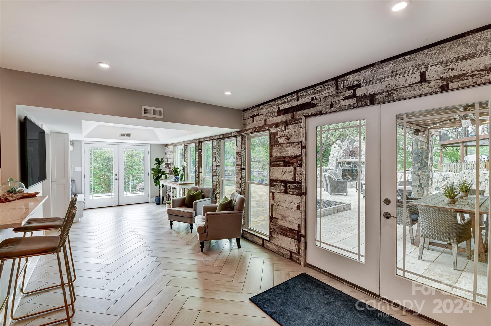 Riverwood Place - Residential