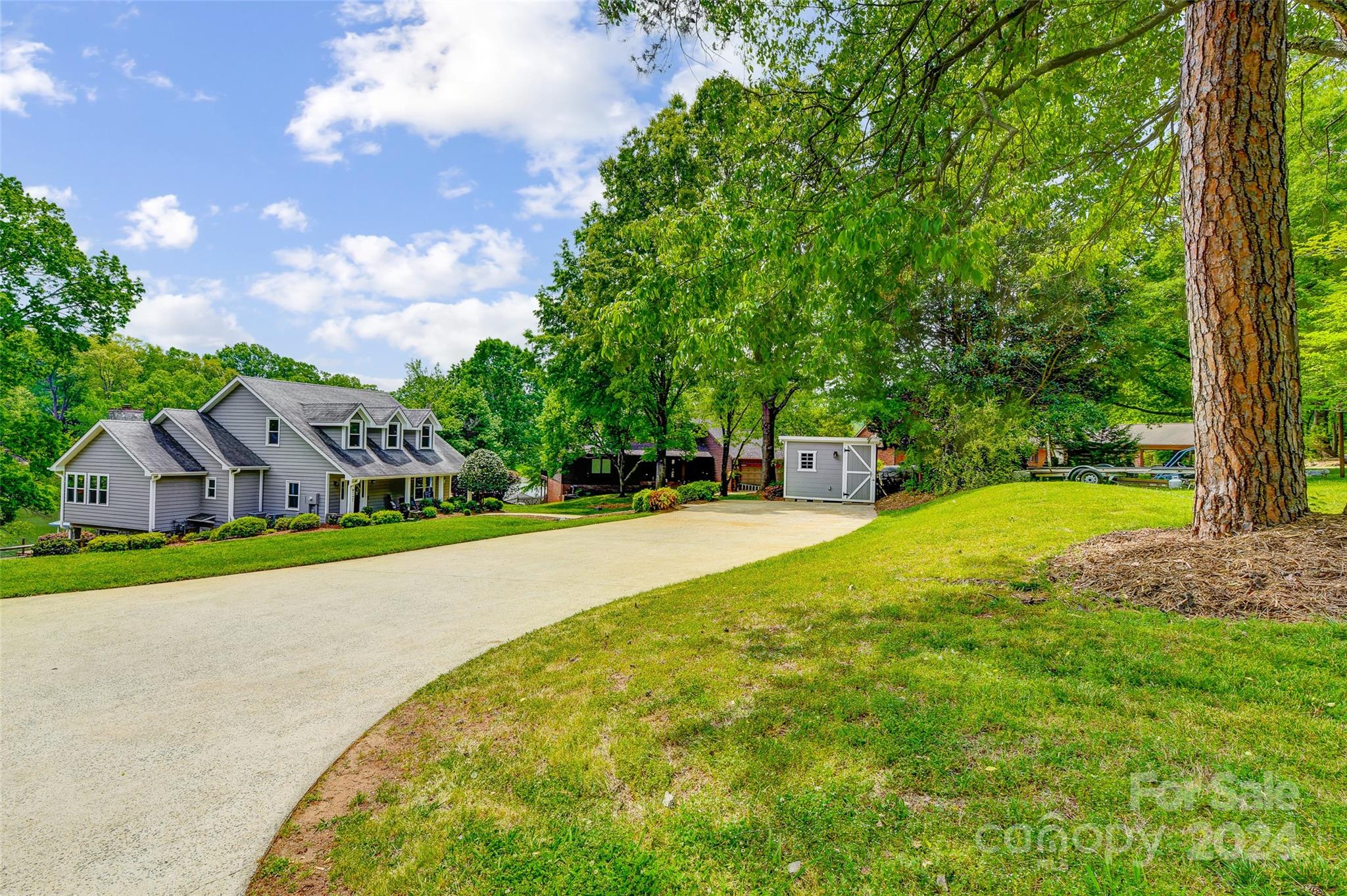 Riverwood Place - Residential