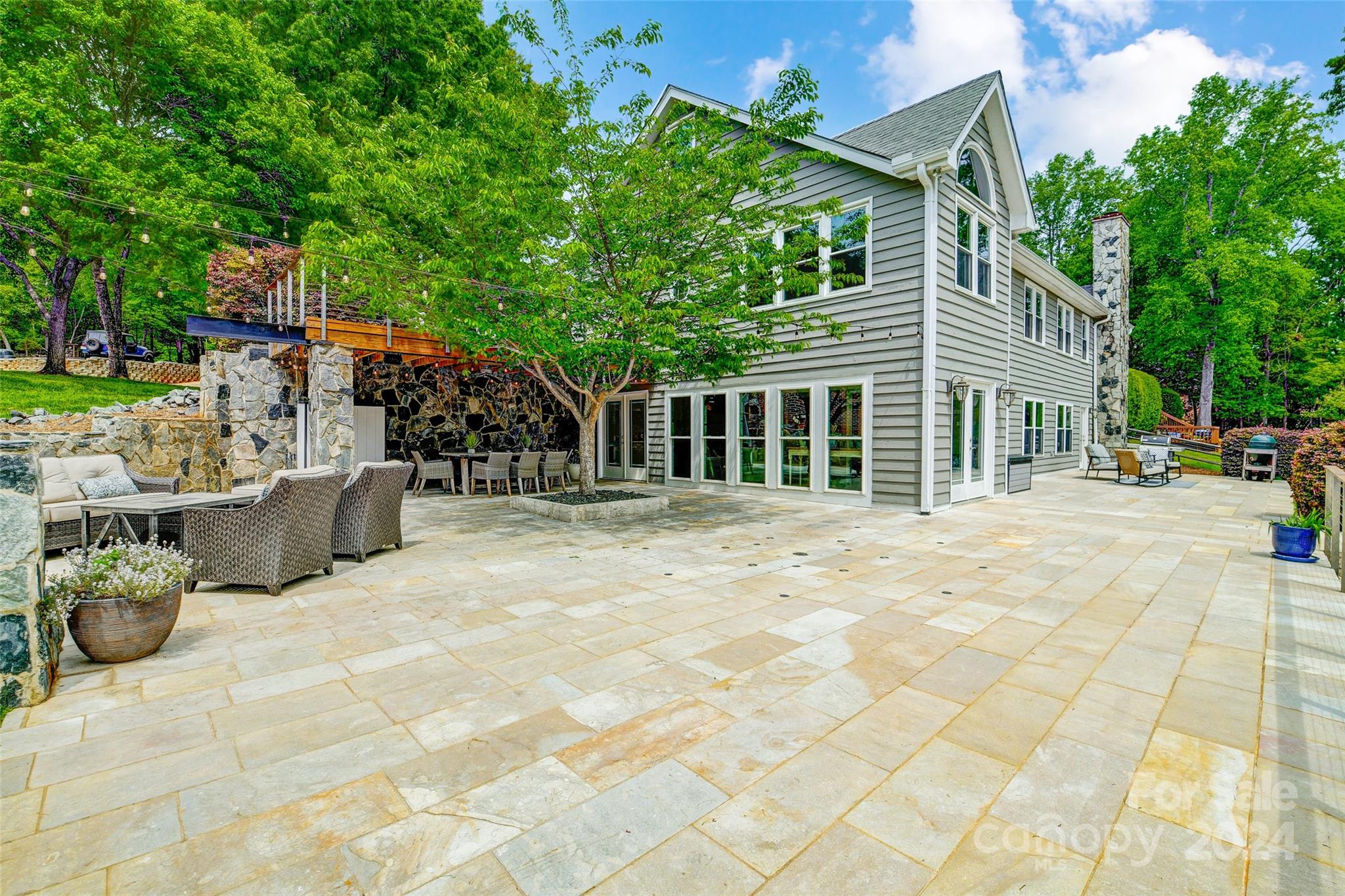 Riverwood Place - Residential