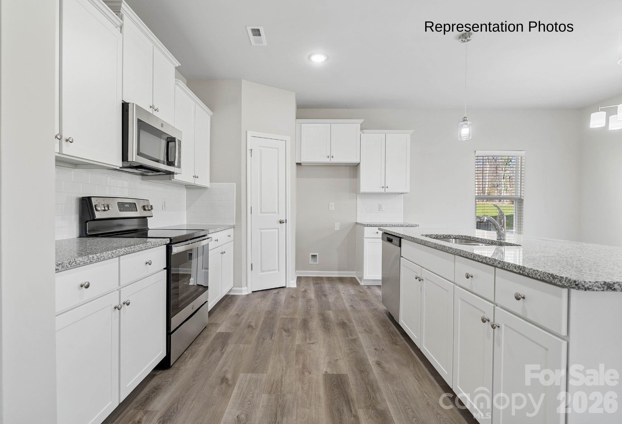 209 Roxanna Court