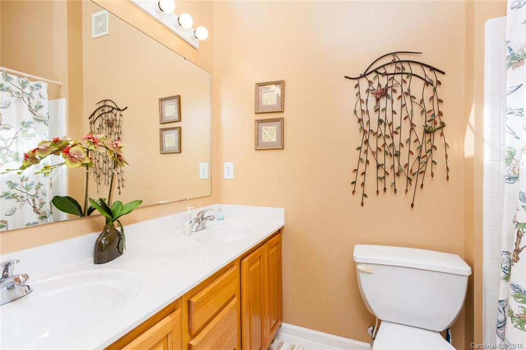 Livingston Farms - Residential