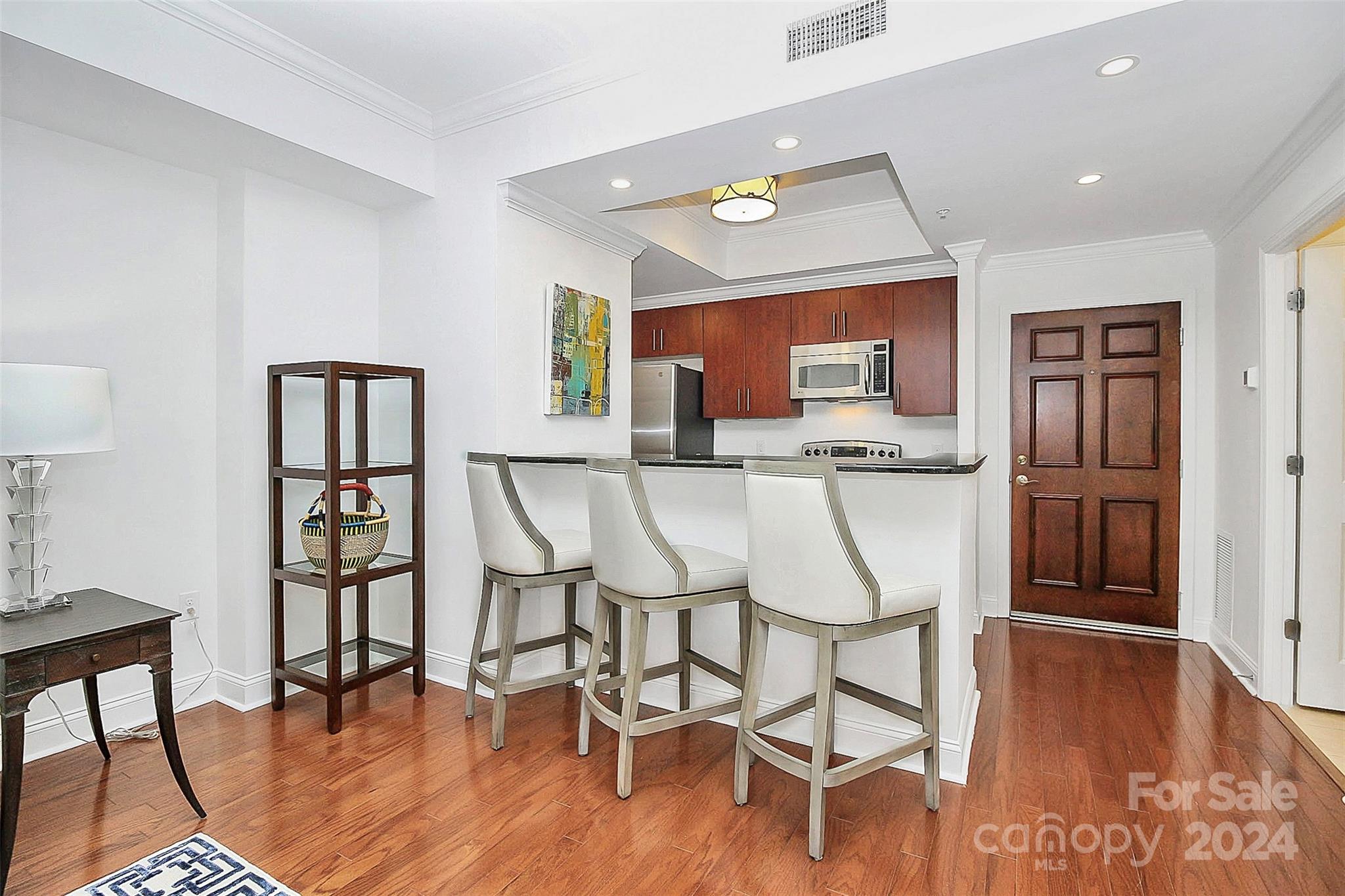 Fifth And Poplar - Residential