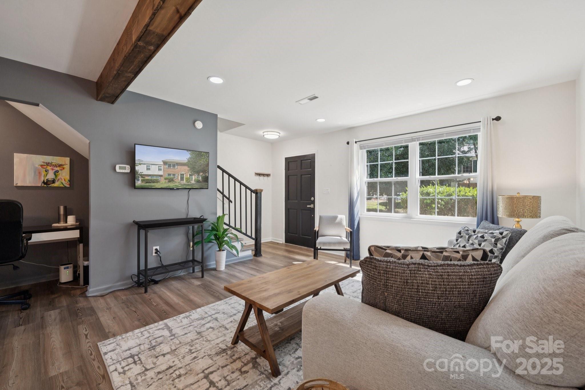 8838 Hunter Ridge Drive