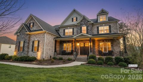 2708 Runyon Court York SC 29745