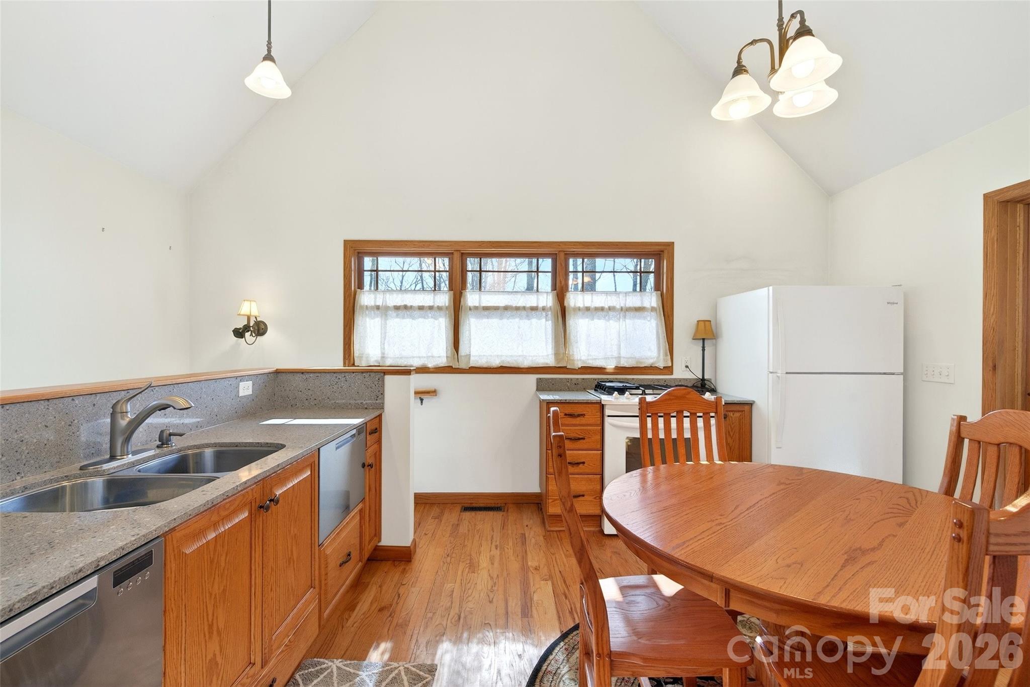 Humpback Mountain - Residential