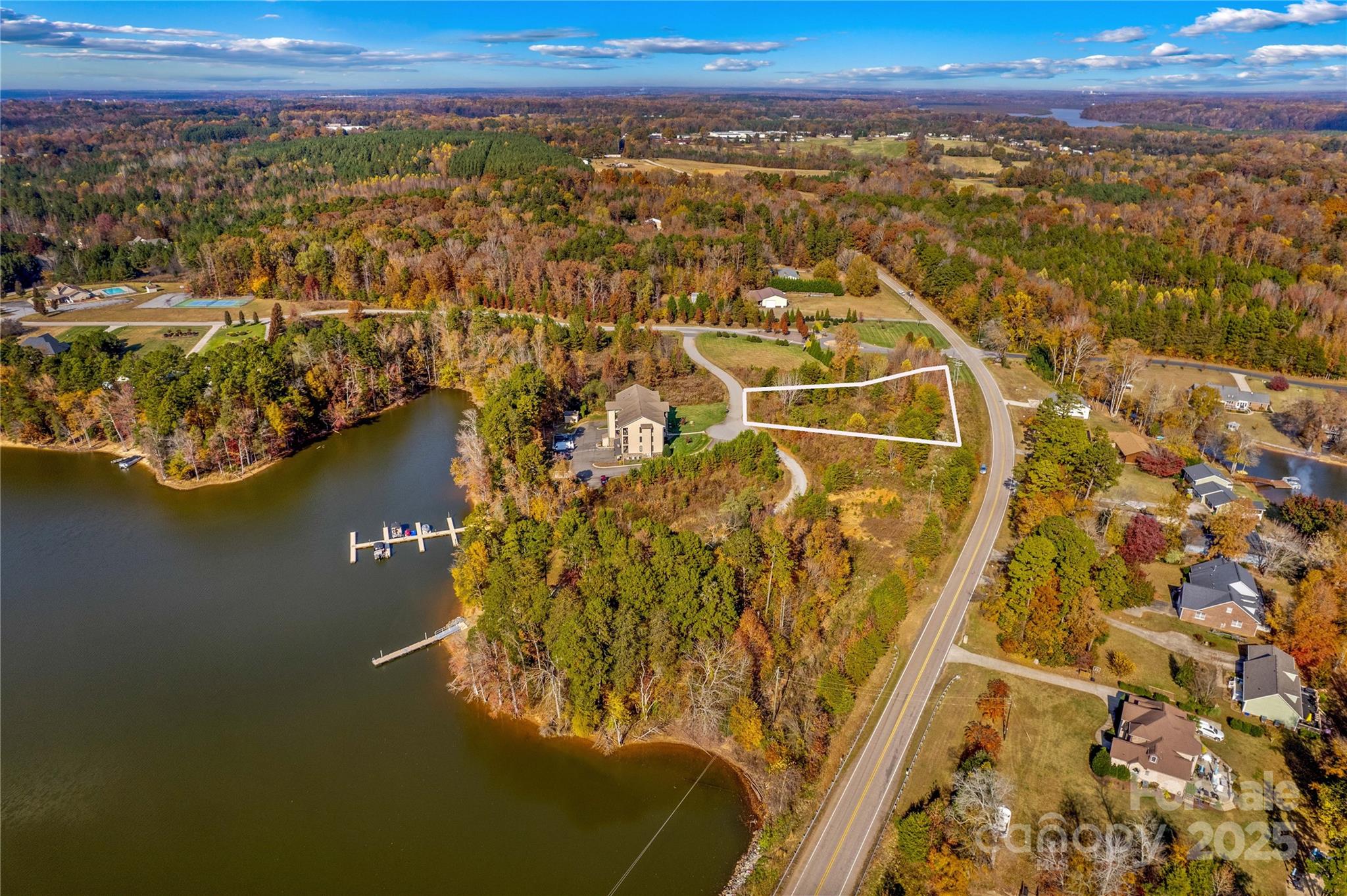 1975 Marina Pointe Road