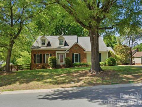 9437 Fairmead Drive Charlotte NC 28269
