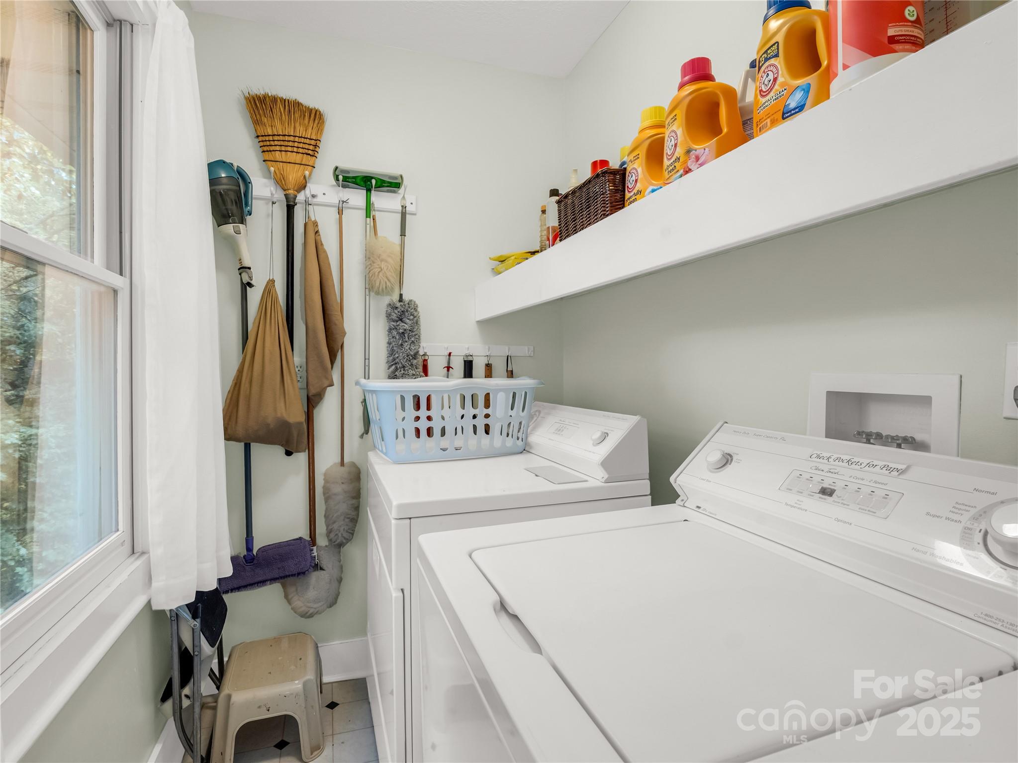 Davis Mountain Views - Residential