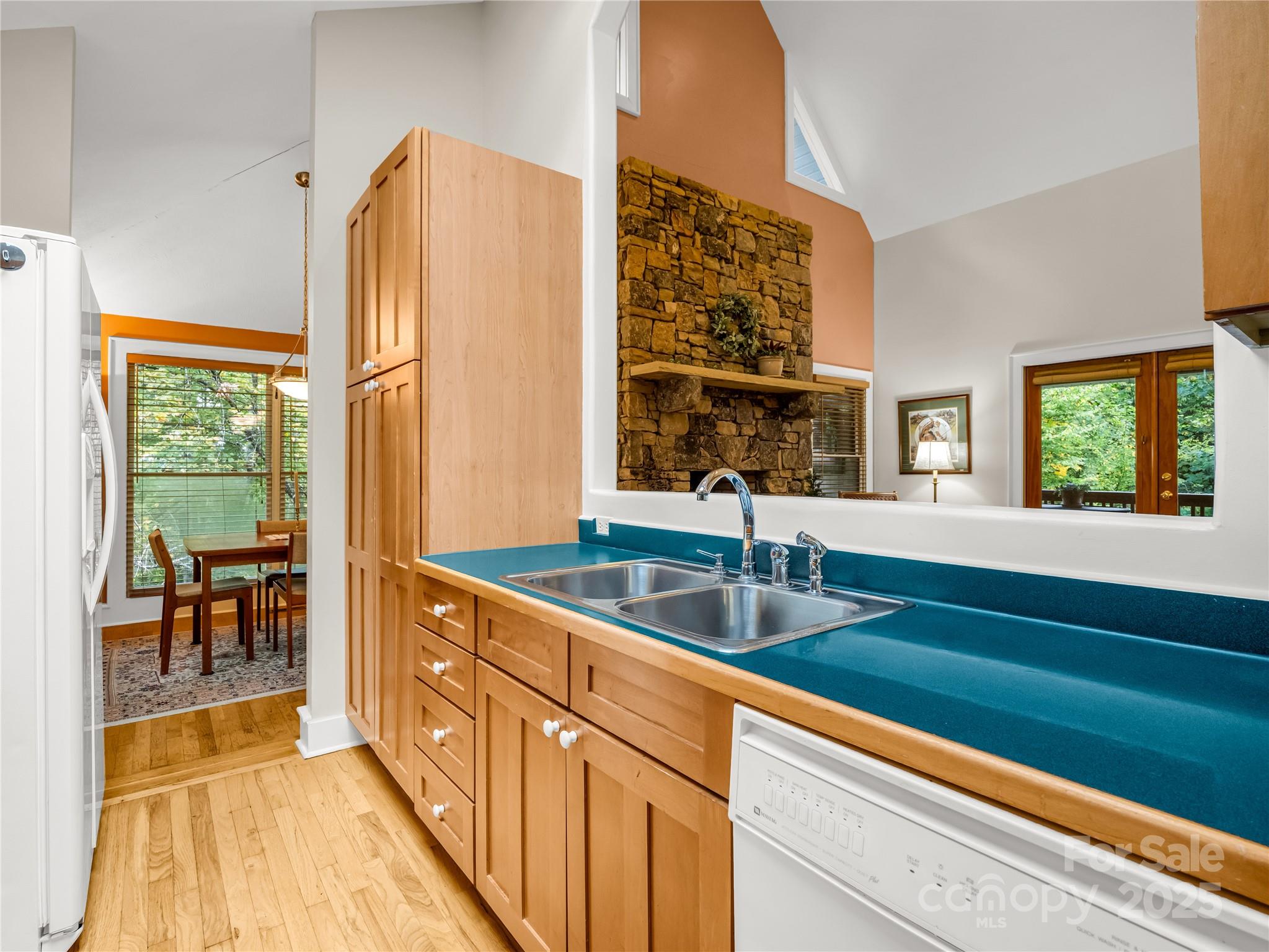 Davis Mountain Views - Residential