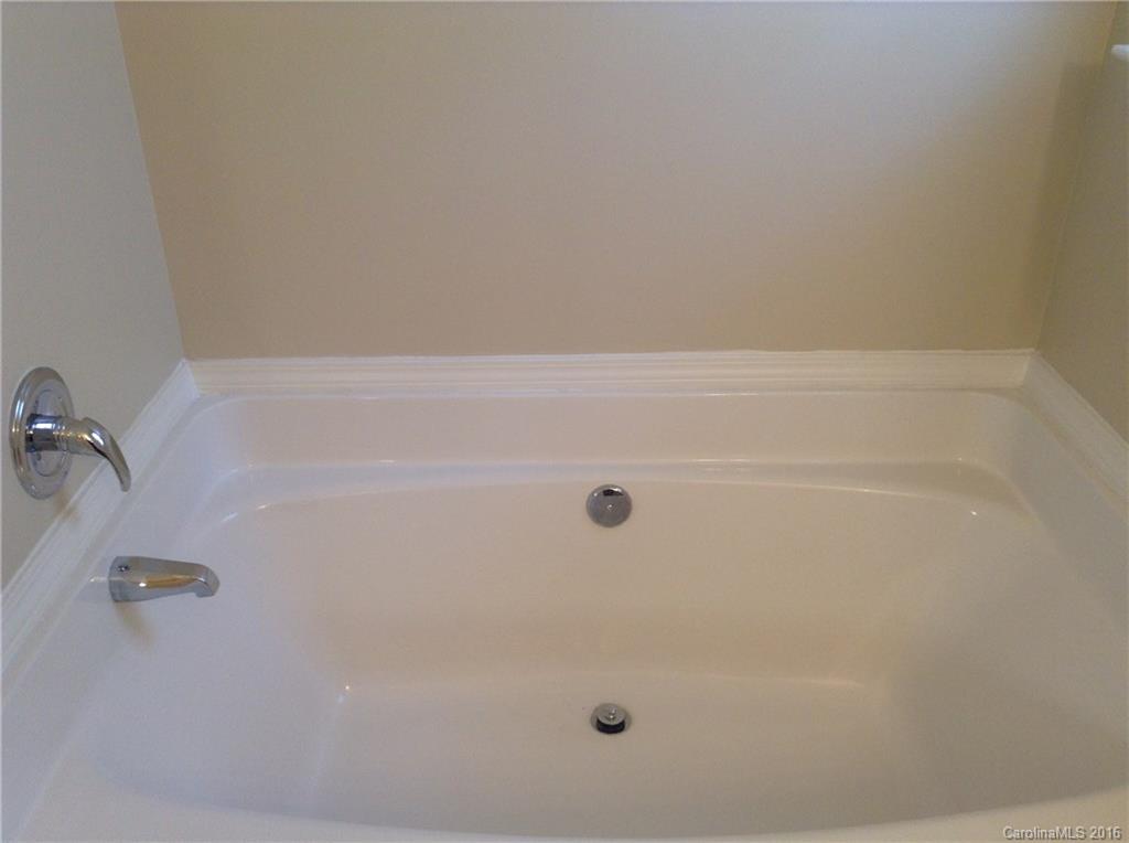 Catawba River Plantation - Residential Lease