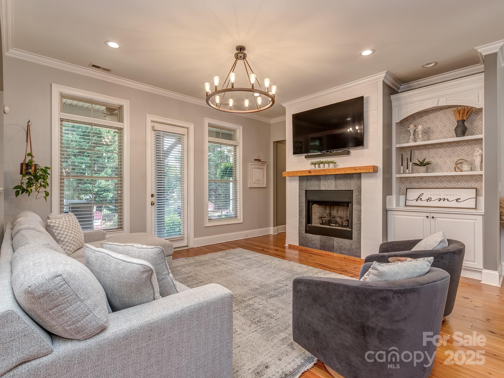 Regent Park - Residential