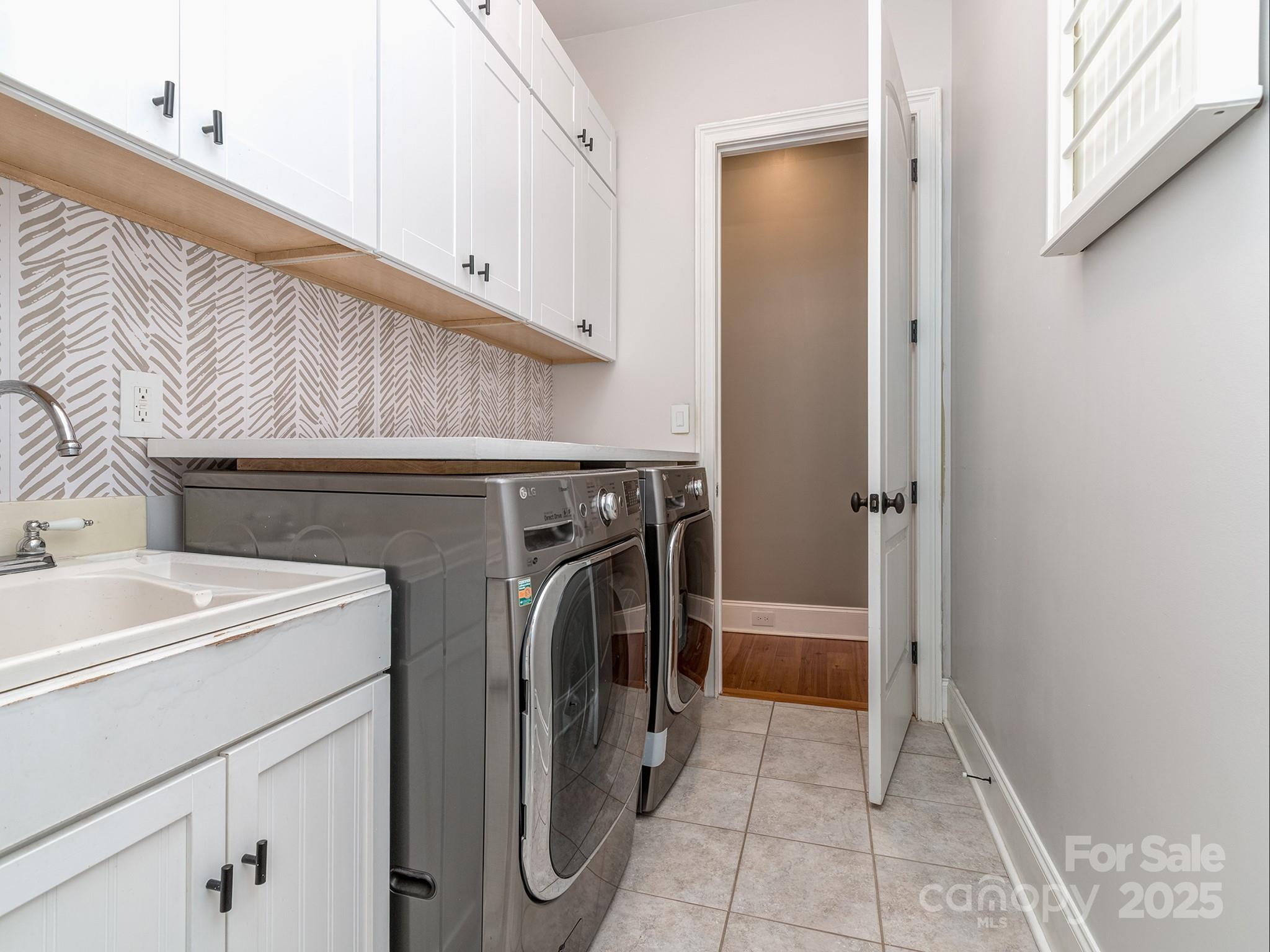 Regent Park - Residential